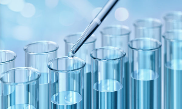 drug research with a pipet